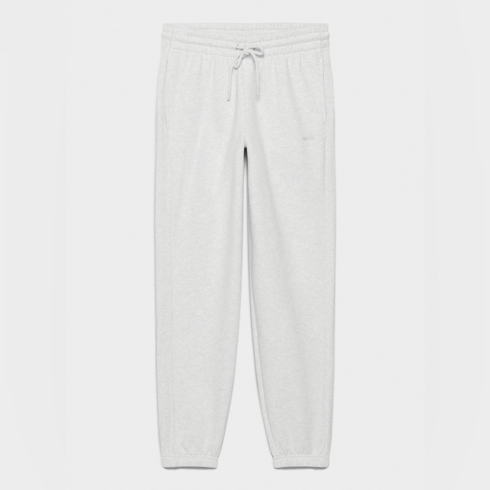 Aritzia tna cozy boyfriend sweatpants small